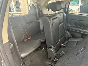 Mitsubishi Outlander thumbnail