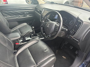 Mitsubishi Outlander thumbnail