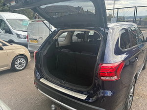 Mitsubishi Outlander thumbnail
