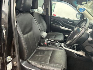 Nissan Navara thumbnail