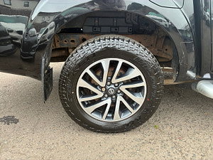 Nissan Navara thumbnail