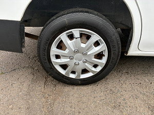 Nissan NV200 thumbnail
