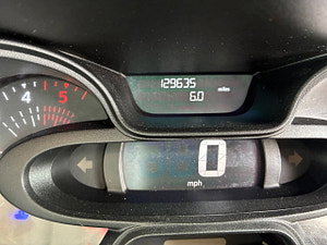 Nissan NV300 thumbnail