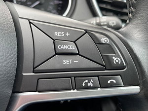 Nissan Qashqai thumbnail