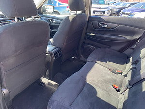 Nissan X-Trail thumbnail