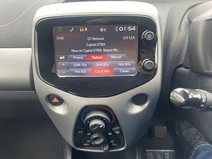 Peugeot 108 thumbnail