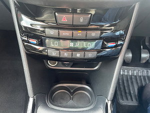 Peugeot 2008 thumbnail