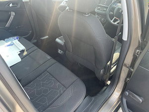 Peugeot 2008 thumbnail