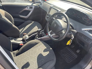 Peugeot 2008 thumbnail