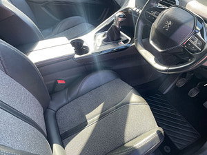 Peugeot 3008 thumbnail