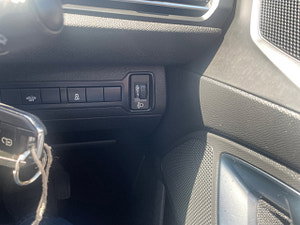 Peugeot 308 thumbnail