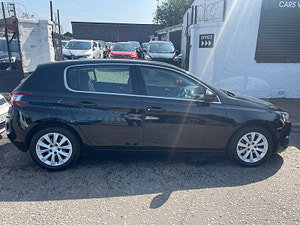 Peugeot 308 thumbnail