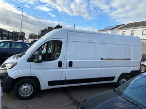Peugeot Boxer thumbnail