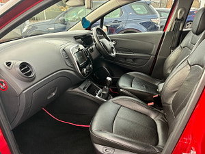 Renault Captur thumbnail