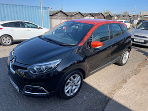 Renault Captur thumbnail