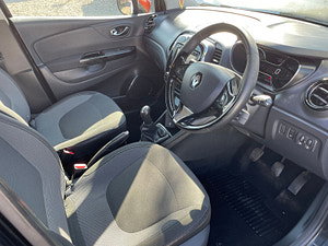 Renault Captur thumbnail