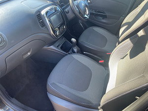 Renault Captur thumbnail