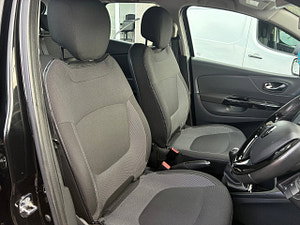 Renault Captur thumbnail