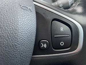 Renault Captur thumbnail