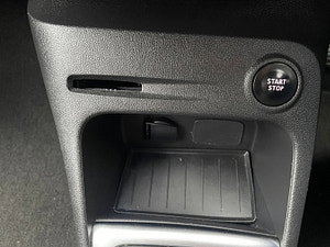 Renault Captur thumbnail