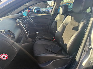 Renault Clio thumbnail