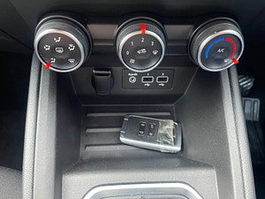 Renault Clio thumbnail