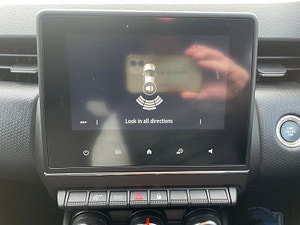 Renault Clio thumbnail