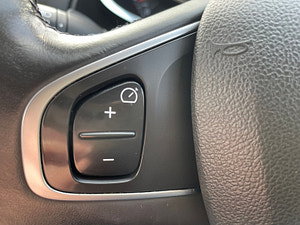 Renault Clio thumbnail