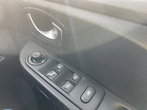 Renault Clio thumbnail