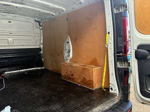 Renault Trafic thumbnail