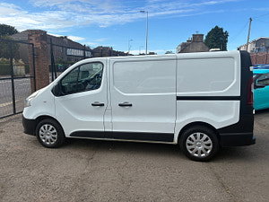 Renault Trafic thumbnail