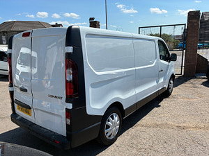 Renault Trafic thumbnail
