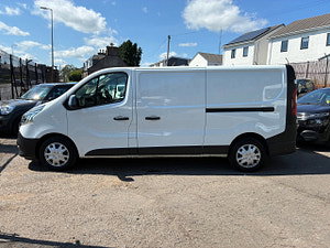 Renault Trafic thumbnail