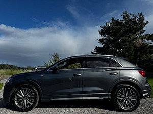 Audi Q3 thumbnail