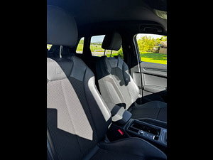 Audi Q3 thumbnail