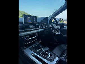Audi SQ5 thumbnail