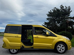 Ford Tourneo Connect thumbnail