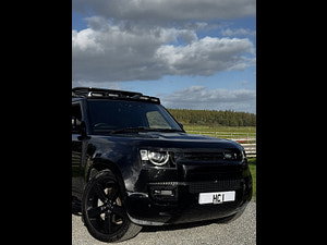 Land Rover DEFENDER 110 thumbnail