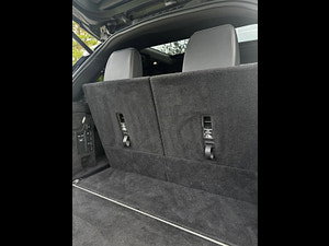 Land Rover DISCOVERY thumbnail