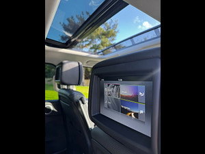 Land Rover DISCOVERY thumbnail