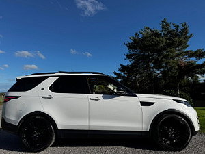 Land Rover DISCOVERY thumbnail
