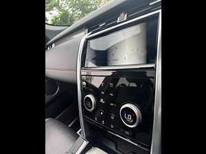 Land Rover Discovery Sport thumbnail