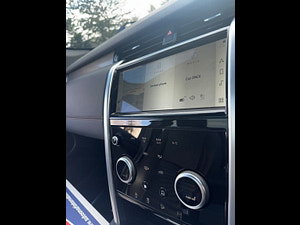 Land Rover Discovery Sport thumbnail
