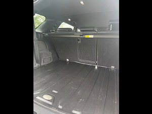Land Rover Discovery Sport thumbnail