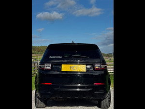 Land Rover Discovery Sport thumbnail