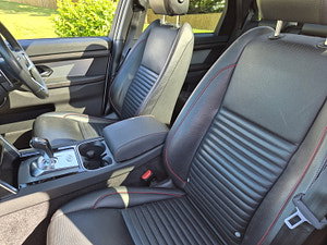 Land Rover Discovery Sport thumbnail