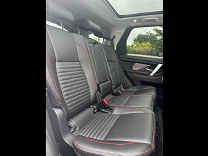 Land Rover Discovery Sport thumbnail