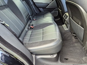 Land Rover Range Rover Velar thumbnail