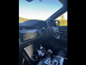 Land Rover Range Rover Evoque thumbnail