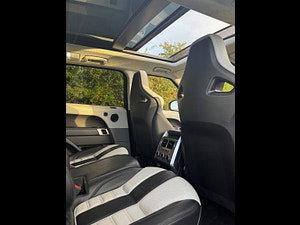 Land Rover Range Rover Sport thumbnail